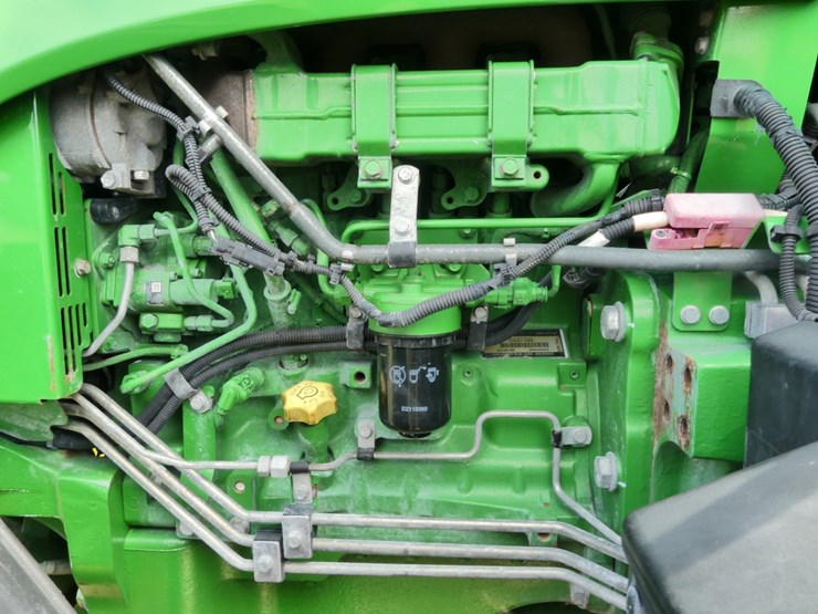 2020-john-deere-6105e-image-7