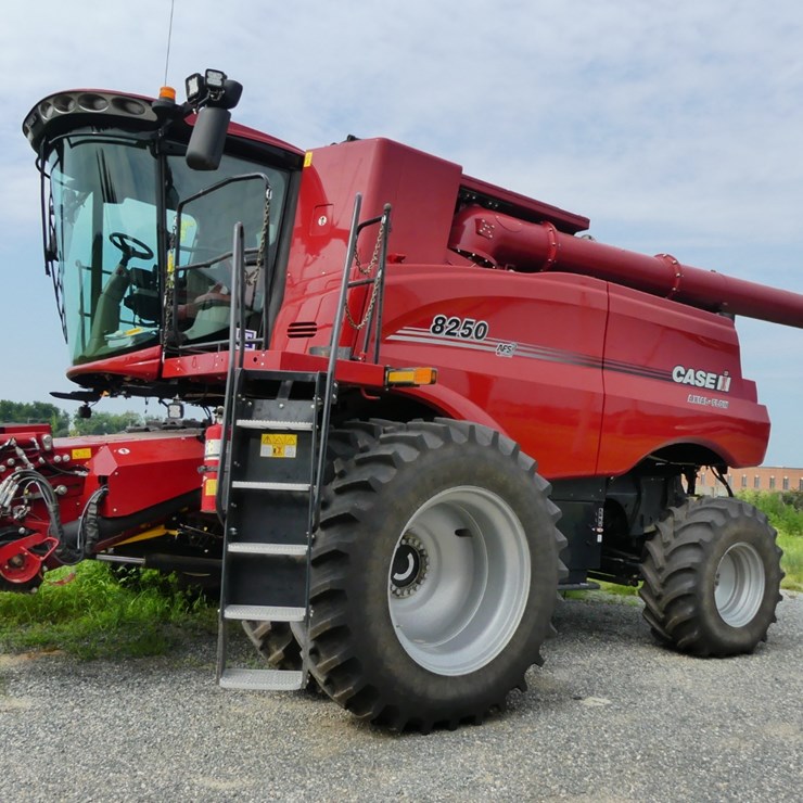 2022 CASE IH 8250