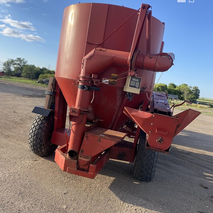 CASE IH 1350