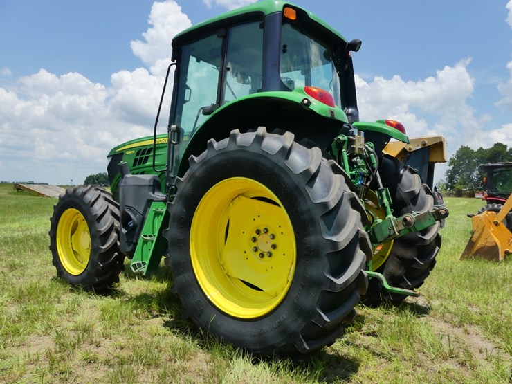 2018-john-deere-6120m-image-4
