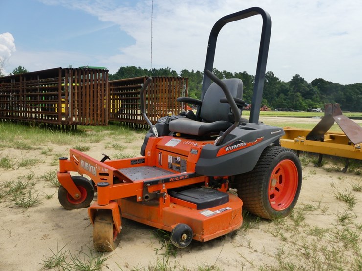 kubota-z122e-image-1
