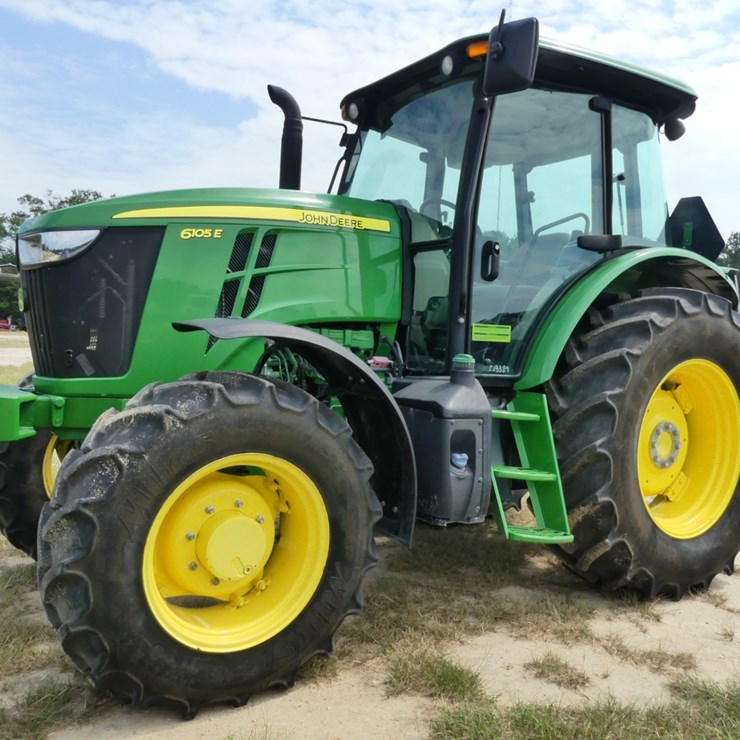 2020 JOHN DEERE 6105E