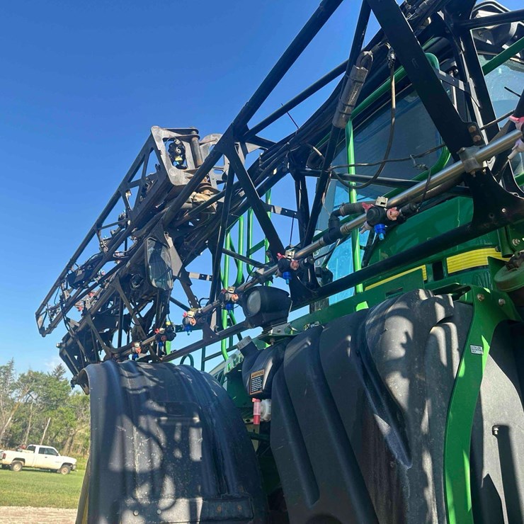 2018 JOHN DEERE R4045