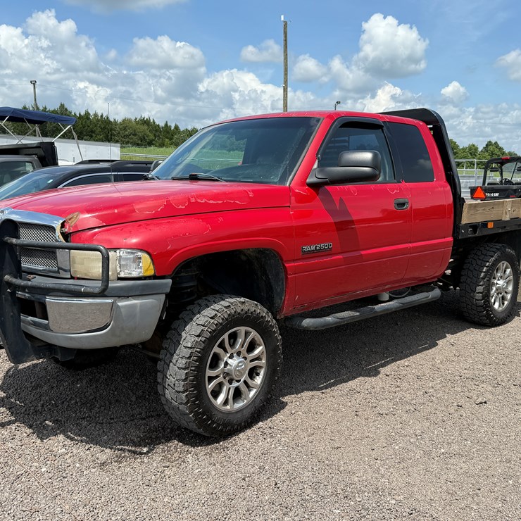 2001 DODGE RAM 2500