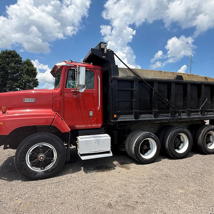 INTERNATIONAL PAYSTAR 5000
