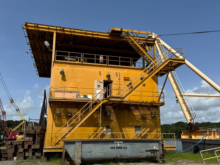 #5-•-(50)-person-living-quarters-with-heli-pad,-300-ton-weight-image-3