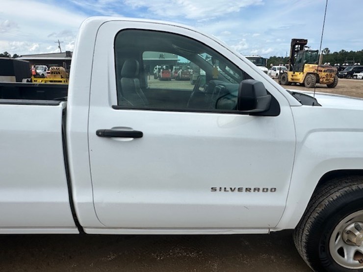 #00780-•-2014-chevy-silverado-pickup-image-19