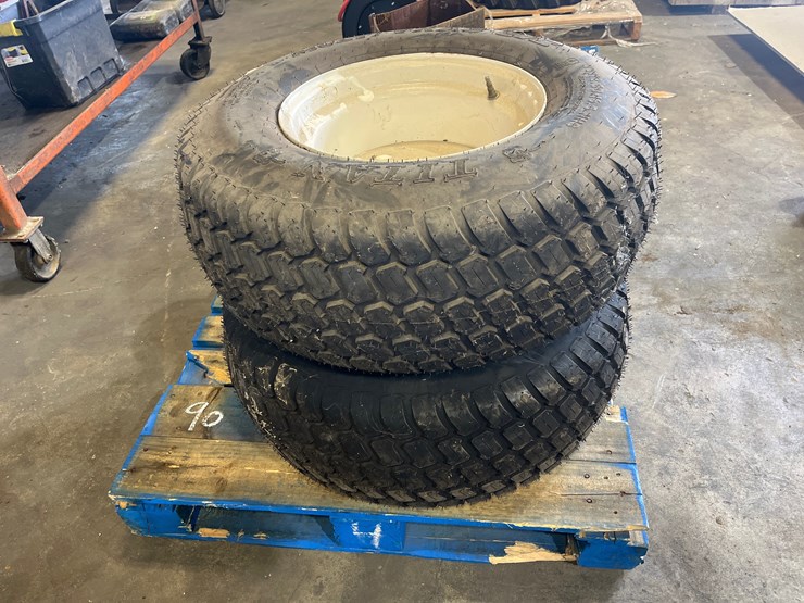 #90-•-lot-of-assorted-rims-and-tires-image-2