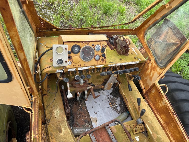 #12-•-galen-15-ton-crane-image-16