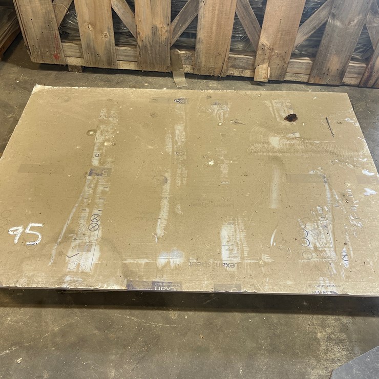 #95 • 48X96 PLEXI GLASS SHEET