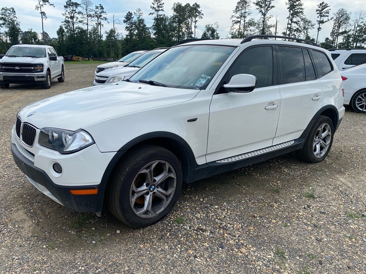 2010-bmw-x3-image-1