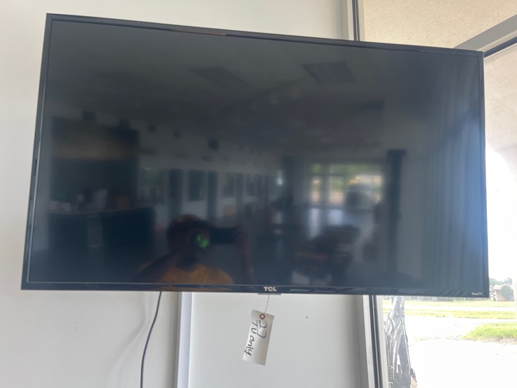 #27-•-lot-of-3-tv-image-1