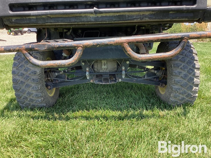 2015-john-deere-gator-image-15
