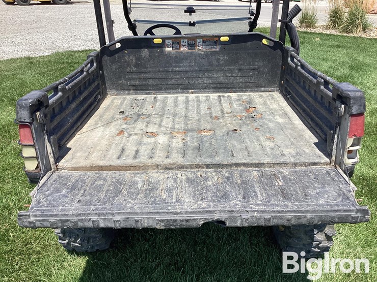 2011-john-deere-gator-image-18