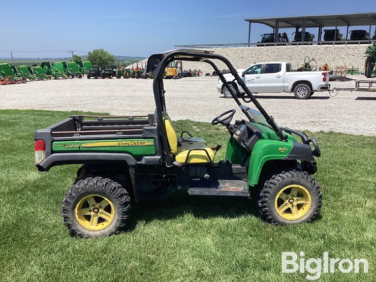 2012-john-deere-gator-image-4