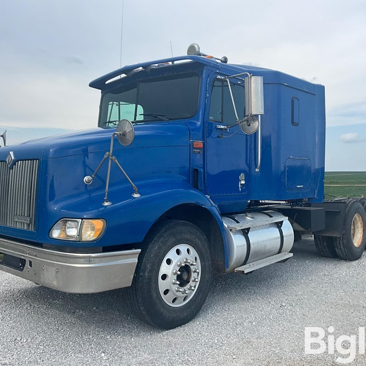 1999 INTERNATIONAL 9200