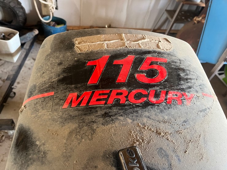 #427-•-2001-mercury-115-powerstroke-efi-outboard-engine-image-6