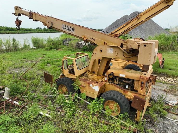 #12-•-galen-15-ton-crane-image-2