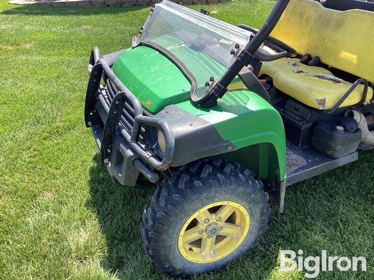 2012-john-deere-gator-image-15