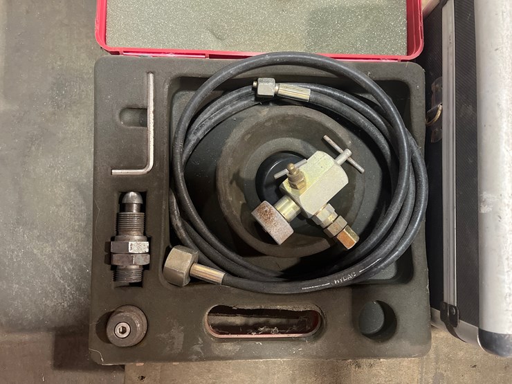 #59-•-lot-with-compri-tube-cleaning-kit-image-4