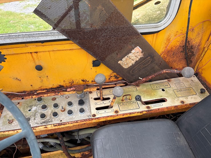#11-•-grove-rt740-30-ton-crane-image-17
