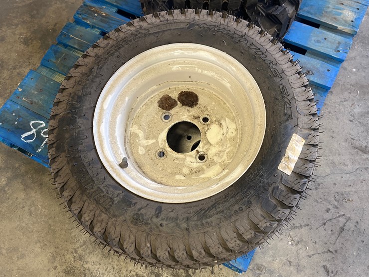 #89-•-2-sets-of-assorted-front-tires-image-2
