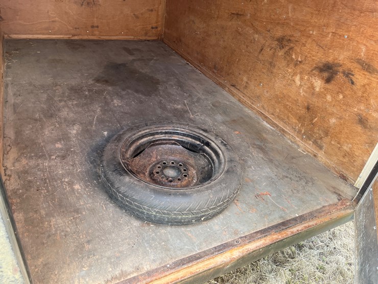 #420-•-1995-wells-cargo-bumper-pull-enclosed-trailer-image-6
