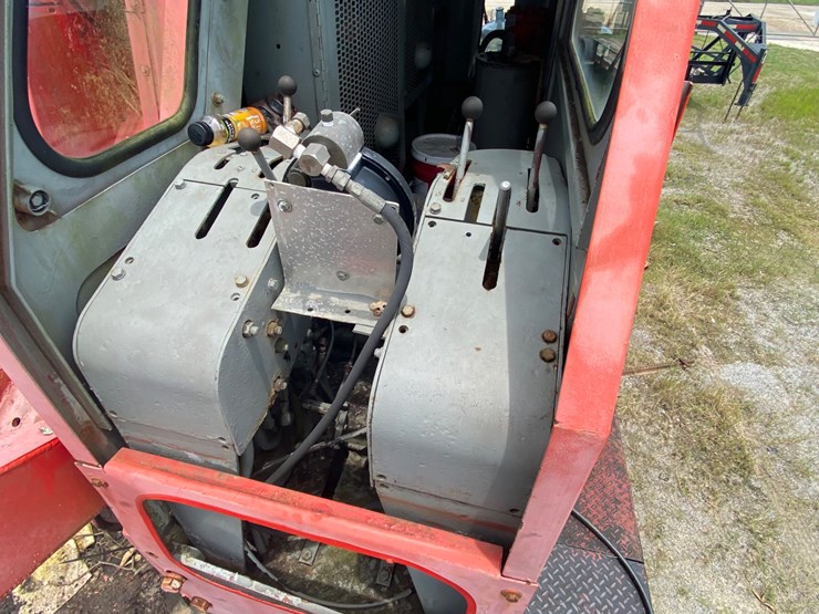 #1-•-30-ton-capacity-rubber-tire-truck-crane-|-3-71-detroit-dsl-engine-image-6