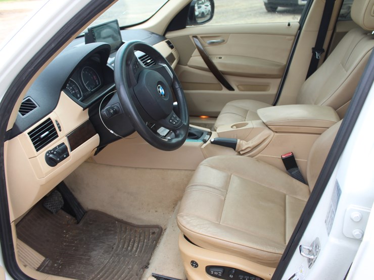2010-bmw-x3-image-7