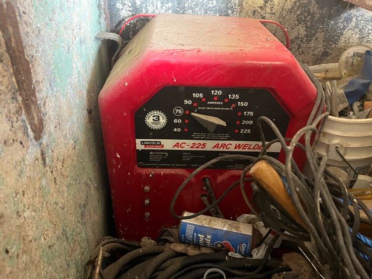 #430-•-galvanized-job-box-with-contents-image-7