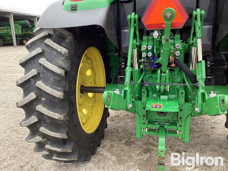 2023-john-deere-6145m-image-11