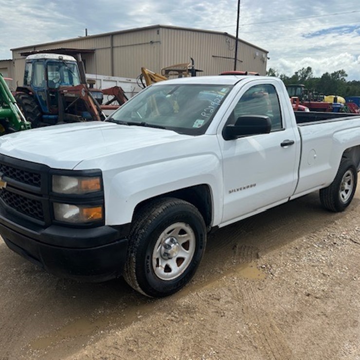 #00780 • 2014 CHEVY SILVERADO PICKUP