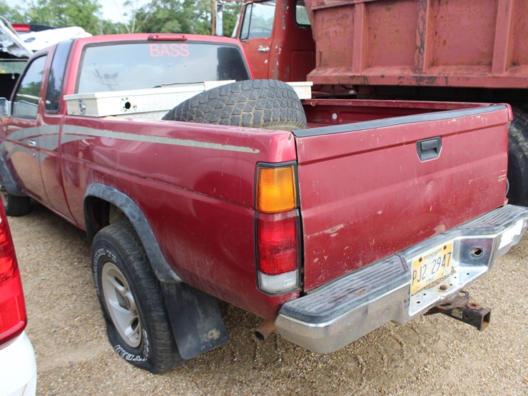 #21826-•-1997-extended-cab-for-parts/repairs-image-4
