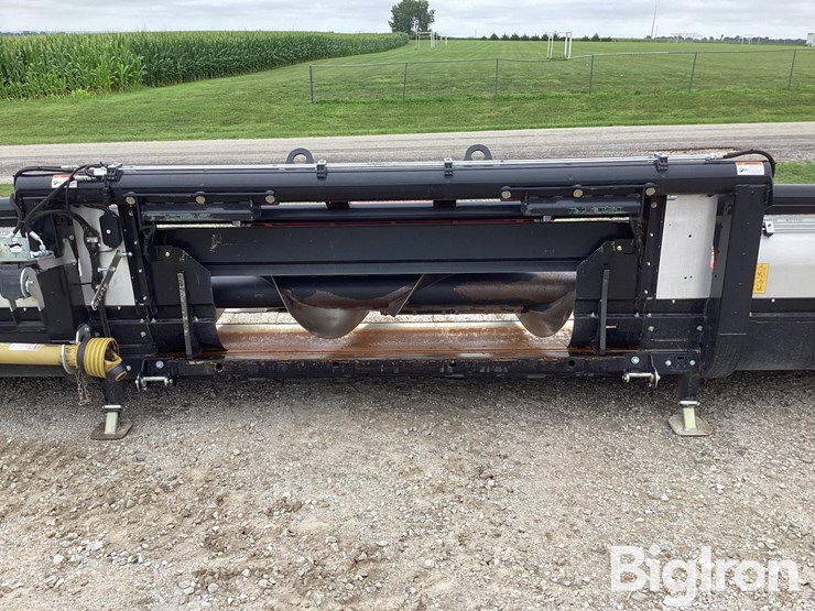 2020-geringhoff-elite-ns-830-corn-head-image-9