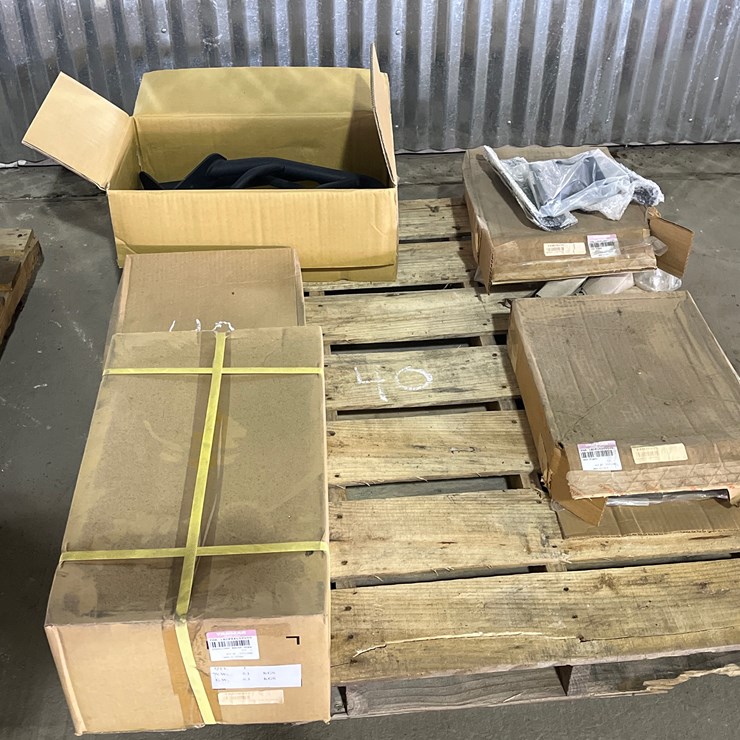 #40 • YANMAR PARTS APPEARS UNUSED