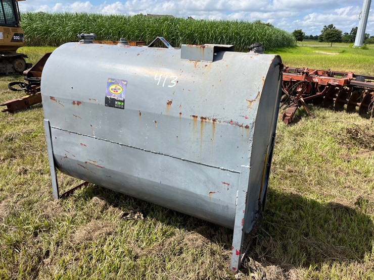 #413-•-approx-150-gal-oil-tank-image-1