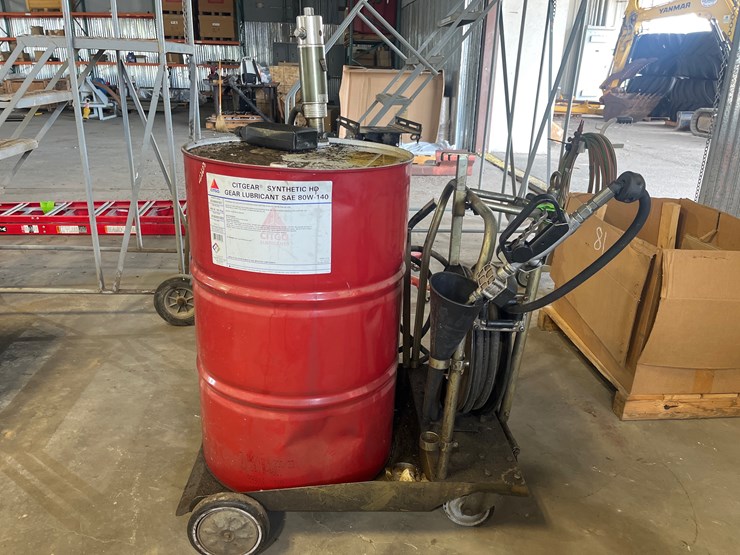 #82-•-mobile-oil-dolly-with-pump-image-1