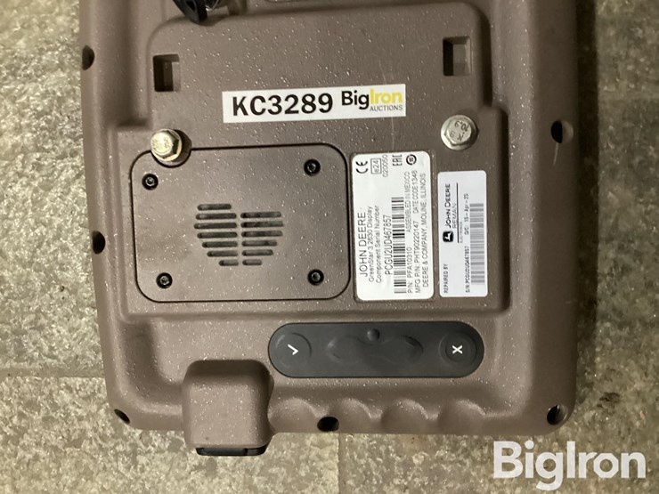 2014-john-deere-2630-image-17