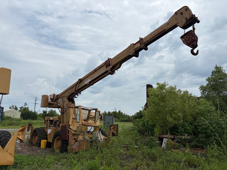 #12-•-galen-15-ton-crane-image-9