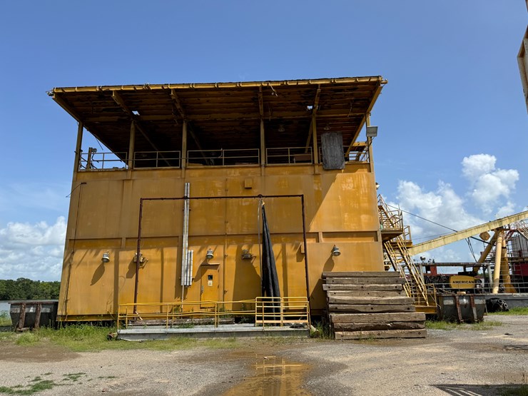 #5-•-(50)-person-living-quarters-with-heli-pad,-300-ton-weight-image-2