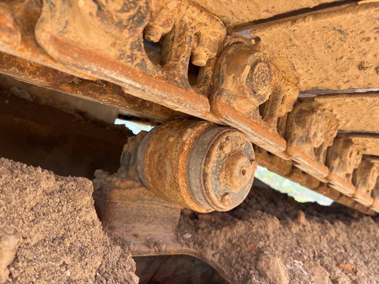 2009-deere-135d-image-11