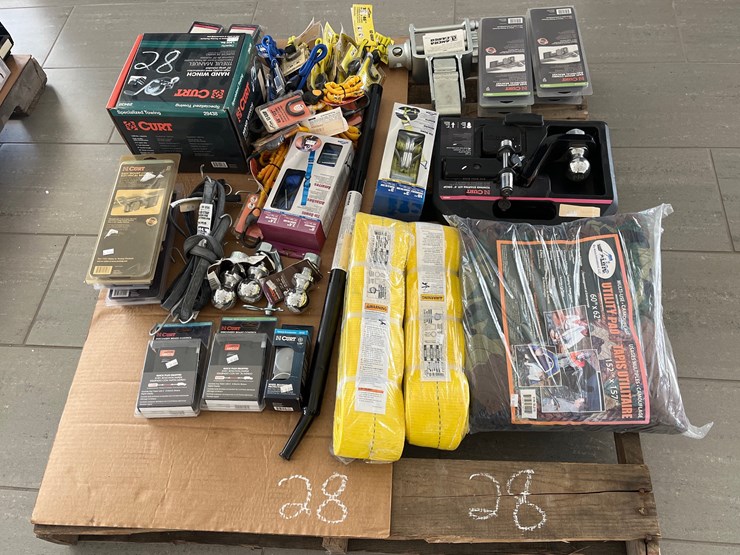 #28-•-misc-lot-of-assorted-items-image-1
