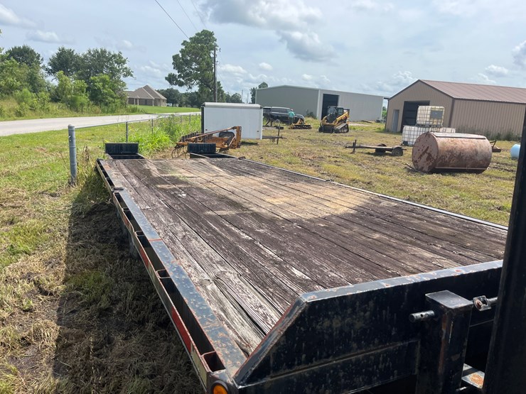 #416-•-texas-bragg-gooseneck-trailer-image-8