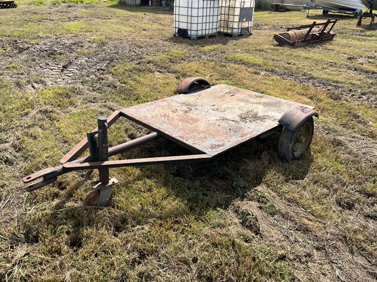 #411-•-small-welder-trailer-with-pintle-hitch-image-2