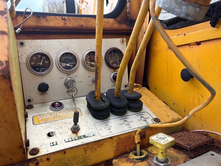 #11-•-grove-rt740-30-ton-crane-image-19