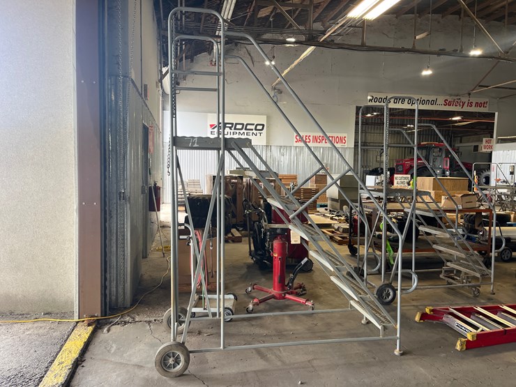 #71-•-heavy-duty-metal-mobile-ladder-image-1