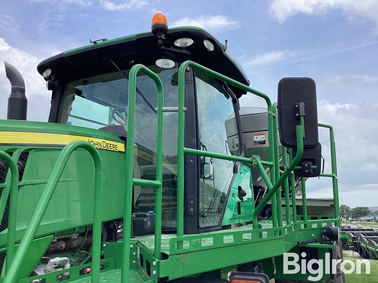 2019-john-deere-f4365-image-12