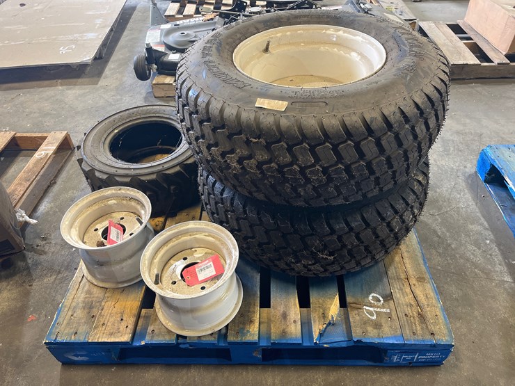 #90-•-lot-of-assorted-rims-and-tires-image-1