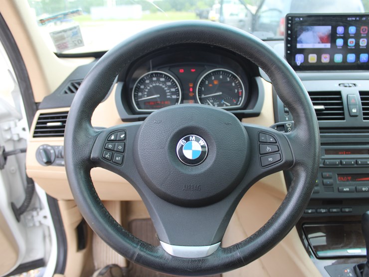 2010-bmw-x3-image-14