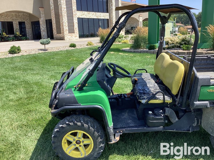 2011-john-deere-gator-image-13